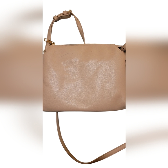 A New Day Chic Tan Crossbody Bag - Picture 5 of 6